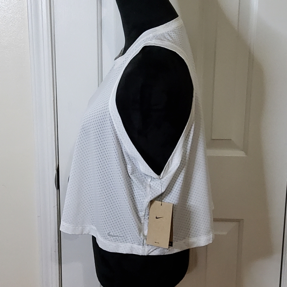 * Nike Women's One Classic Breathable Dri-FIT Sleeveless Tank Top White Size XL - Picture 7 of 15